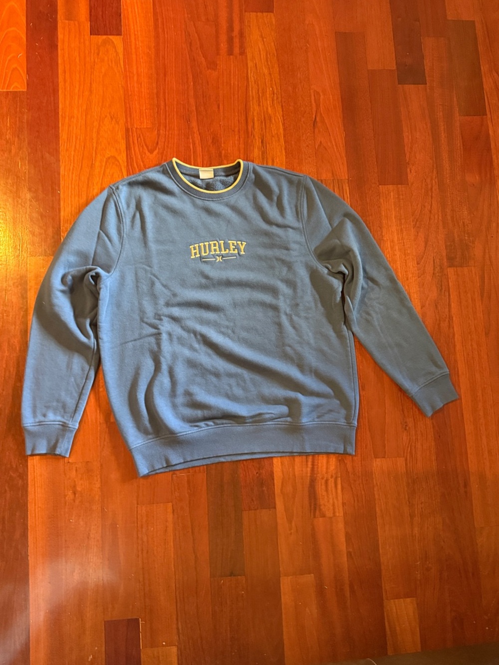 Hurley Men's Sky Blue Crewneck Sweatshirt with Yellow Trim Collar